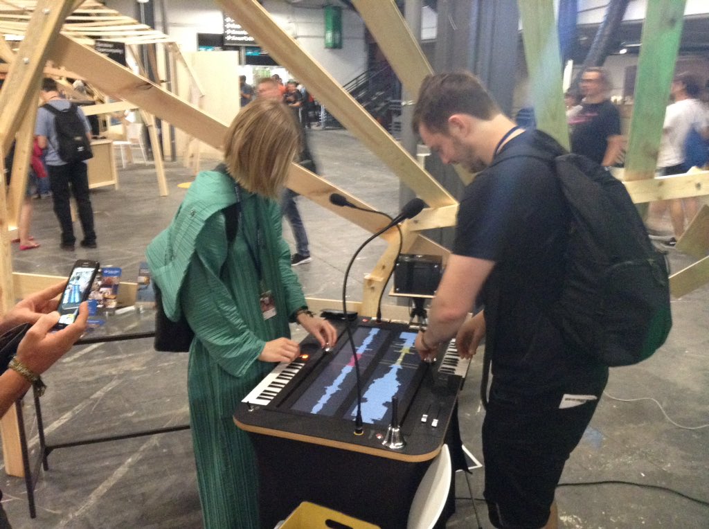 #collidoscope is up and running in <a href="/c4dm/">C4DM at QMUL</a> booth at <a href="/sonarplusd/">Sónar+D</a>
