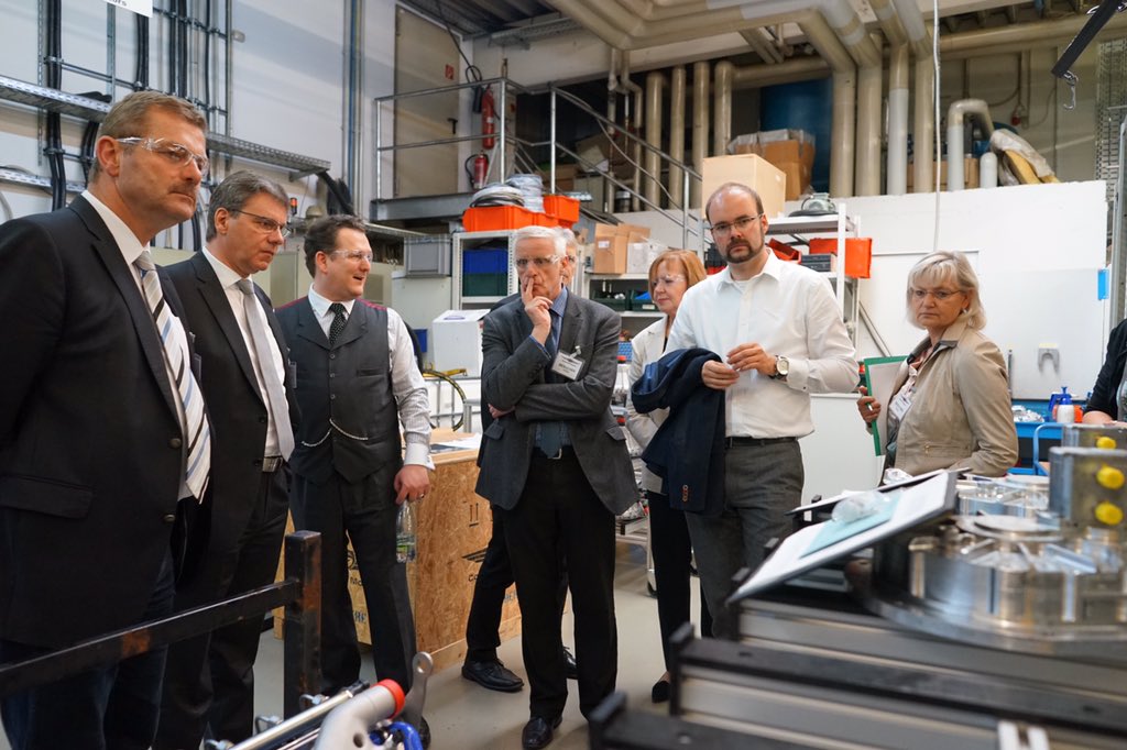 CDU_SLT's tweet photo. Erste Station: Unternehmensbesuch beim Flugzeugmotoren-Hersteller #Technify Motors in St. Egidien. #vorortCDU https://t.co/0JM2mBDMKW