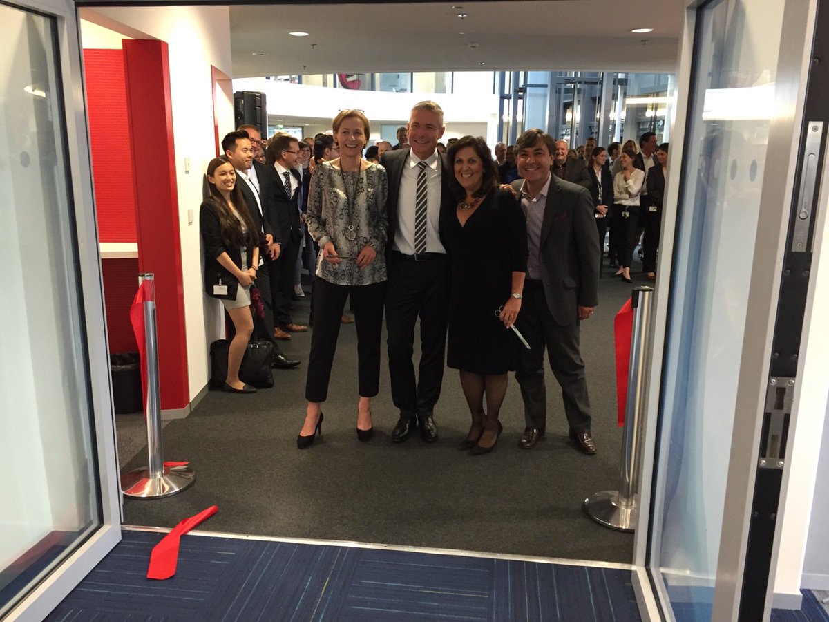 LucaChiarito's tweet image. With Martina Koederitz,Judy Buchholz,Uwe Toedter at opening DigitalSalesCentre in Ehningen @IBMDeutschland @jabuchh