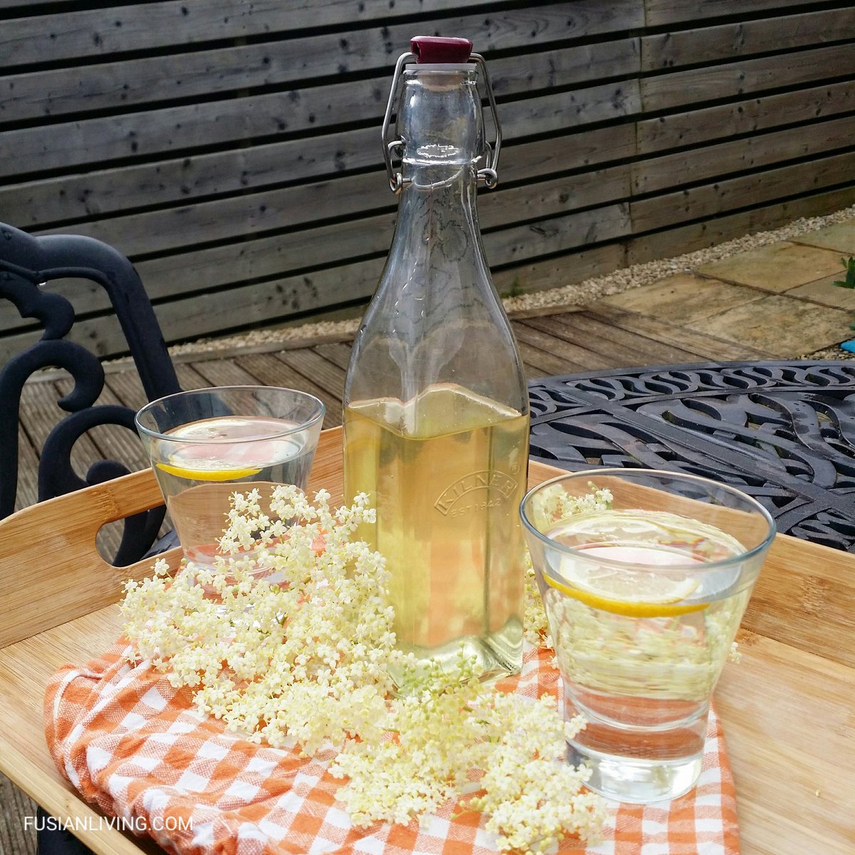Elderflower cordial, anyone? #homemade #forage