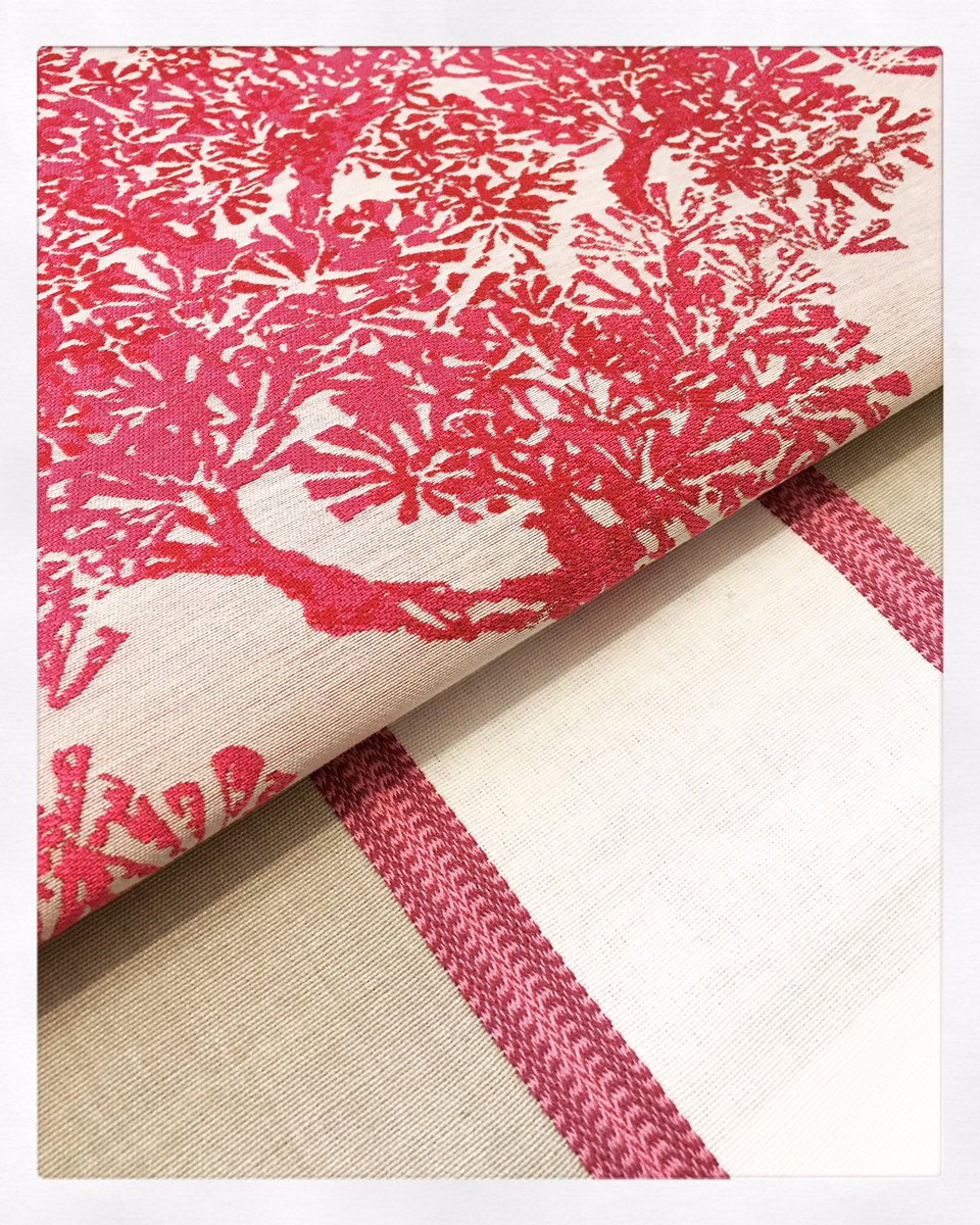 Cornwallinterio's tweet image. Colour is making a #comeback #howareyouembracingit #cornwallinteriors #interiordesigncornwall #cornwall #colour