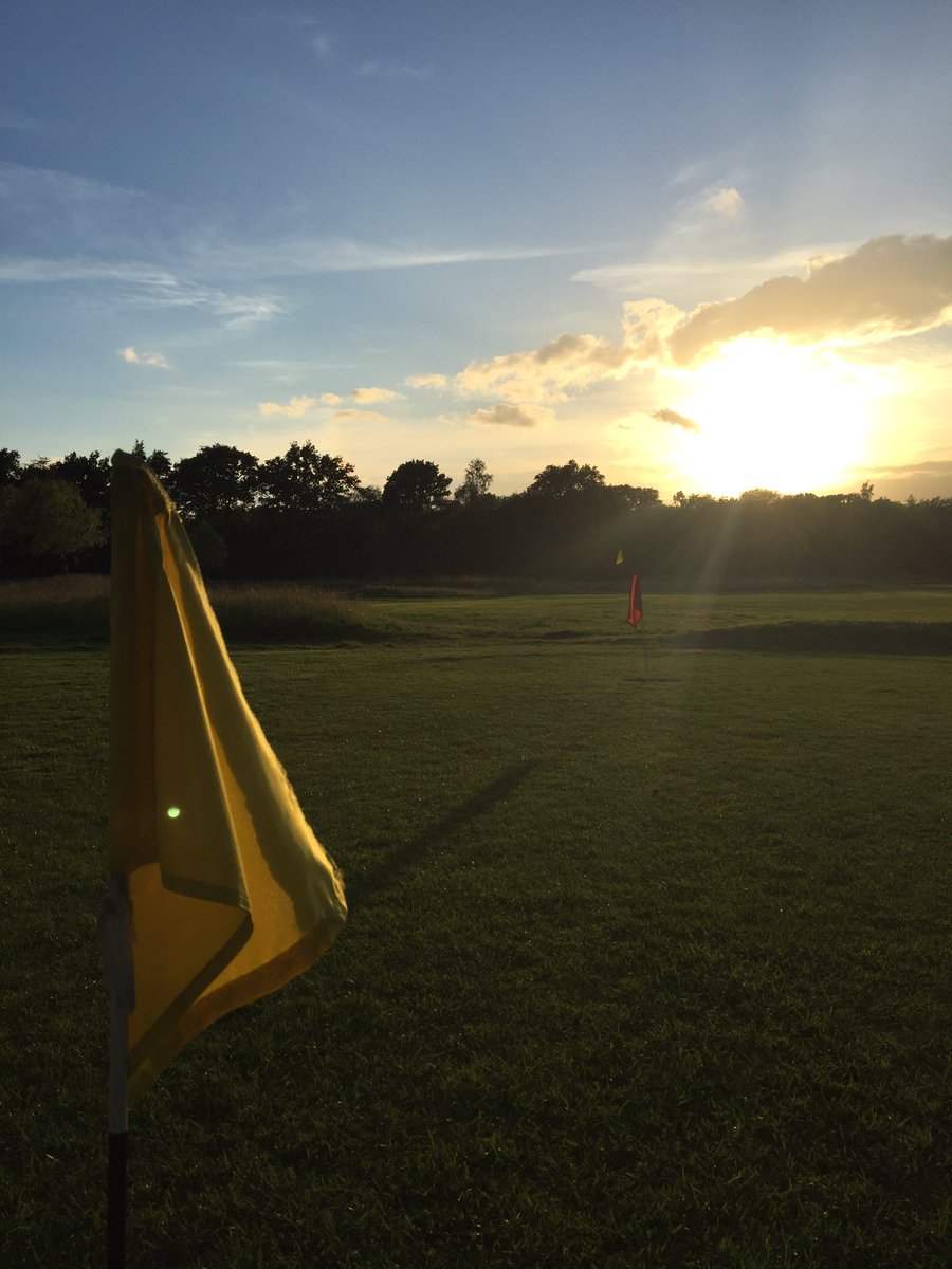 gatwickfootgolf's tweet photo. #sunset on Round 2 of the Summer League. @ClintMoore10 is the clear leader with -12. #smashedit #registertoplay https://t.co/jA0l5FcSUy
