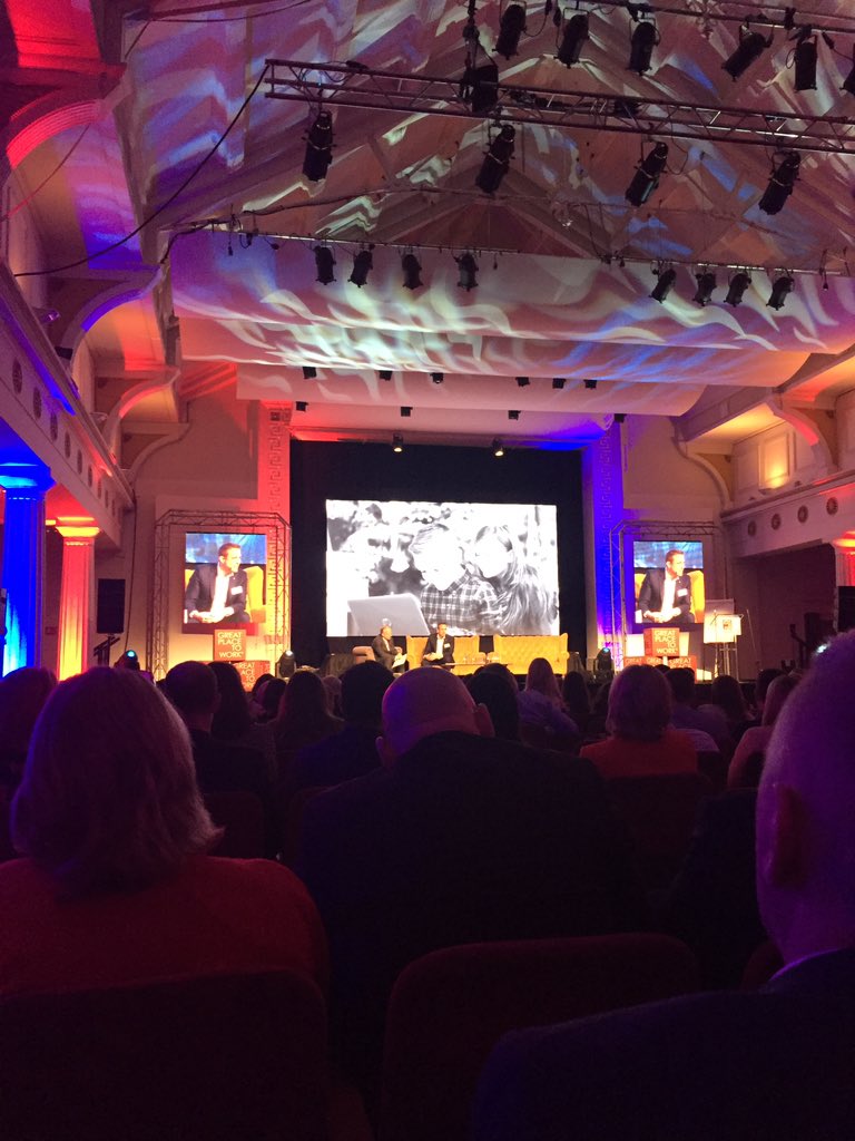 sobinapia's tweet photo. Such an interesting story - from €120m loss in Ireland...to a profit! #HarveyNorman #EUConf2016 https://t.co/Jl8MrMxdeF