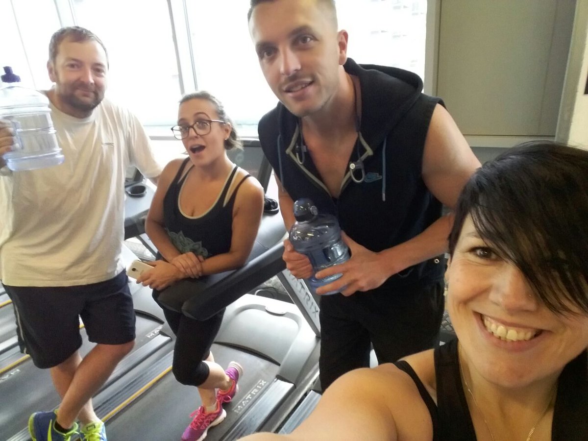 misskarriep's tweet photo. day 16 with the #myabsolution squad killing it at @PureGym_WOT 💪#tabata https://t.co/BYha1DRFnG