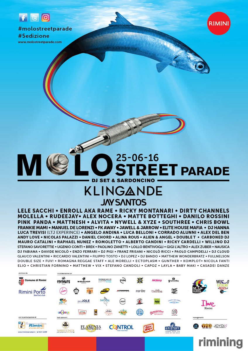 MoloStreetRN's tweet photo. Dj set e Sardoncino #5edizione #molostreetparade 11 barche e più di 80 dj @notterosarimini @turismoER @comunerimini https://t.co/PcOGyjTxlA