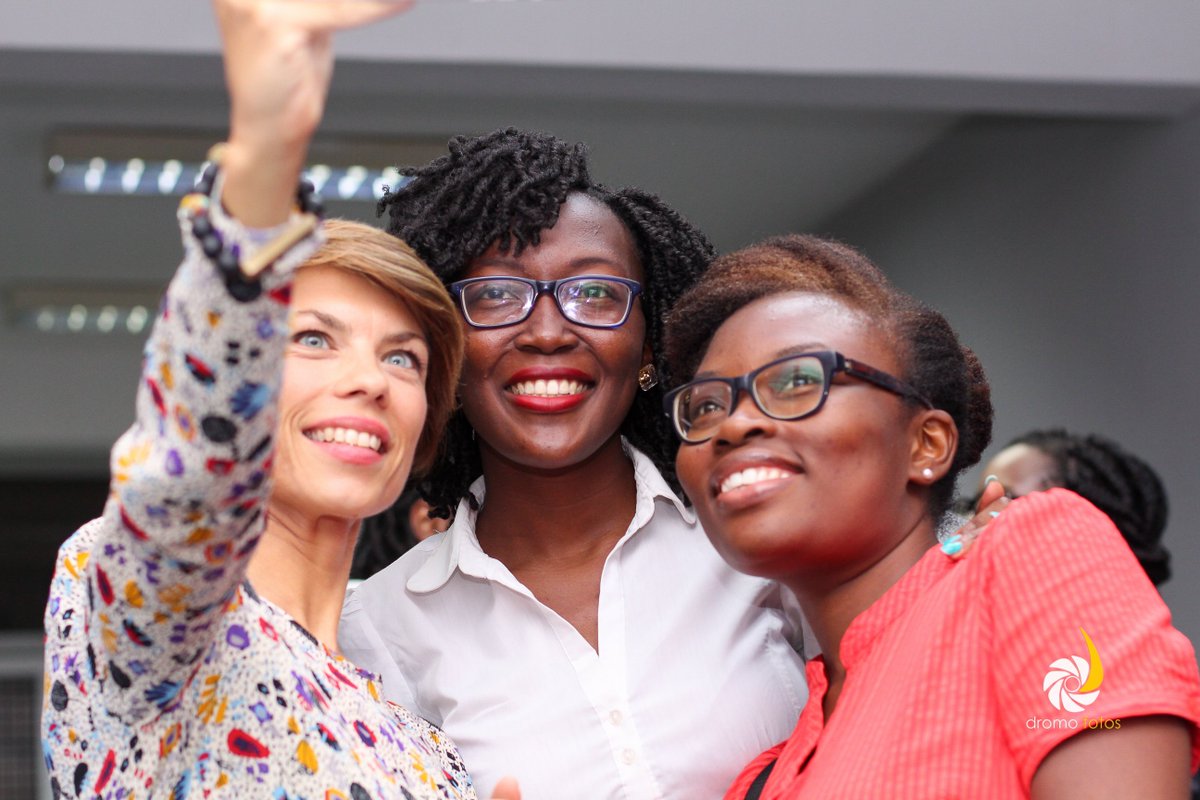 BloggingGhana's tweet image. Wondering what to wear to #BlogCamp16? @ofoli_kwei has some tips for you! goo.gl/UM2286