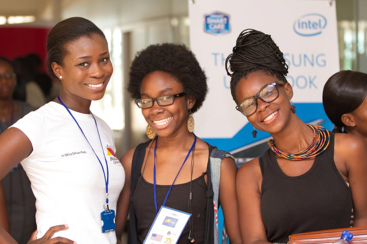 BloggingGhana's tweet image. Wondering what to wear to #BlogCamp16? @ofoli_kwei has some tips for you! goo.gl/UM2286