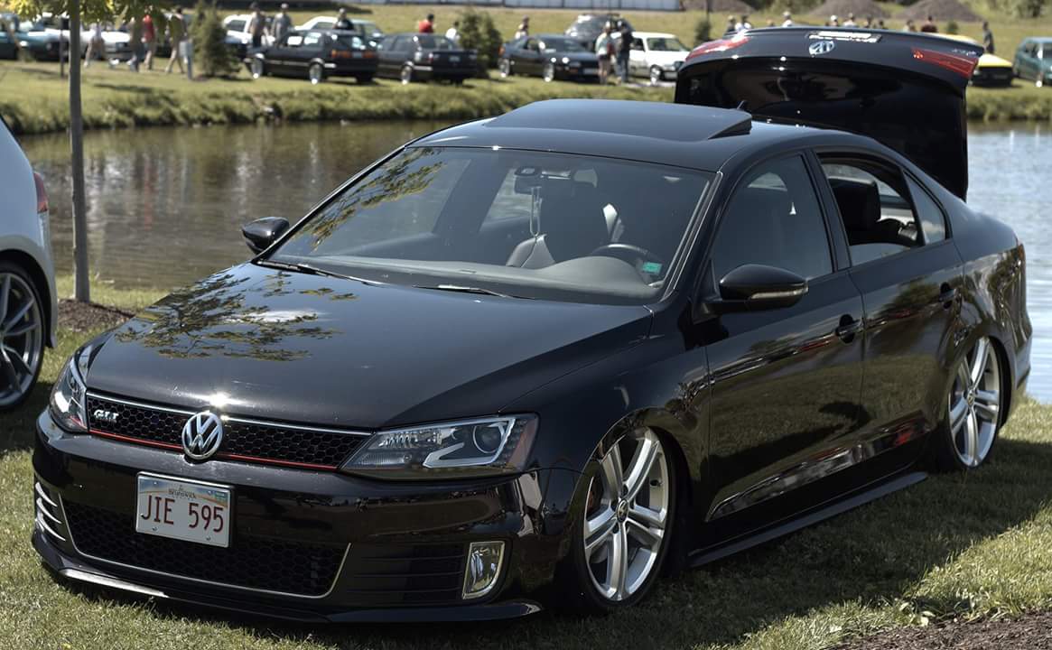 JohnPinksPhotos's tweet photo. Low? #MVOC #MVOC2016 #VW #Volkswagen #Jetta #GLi #MK6 #MK6GLi #Boost #CustomObsessions #NSVW #NSEuro #Unitronic #APR https://t.co/SVGmdVLkEk