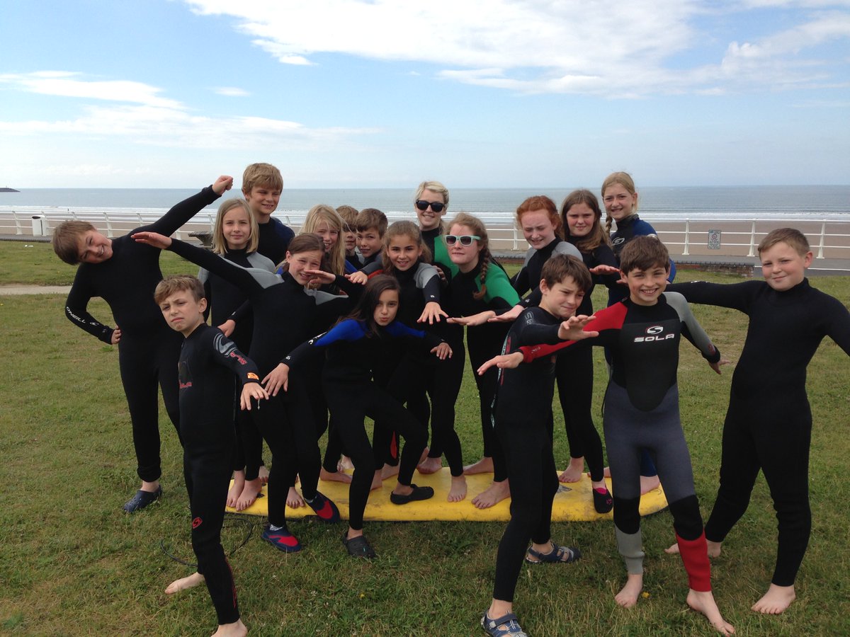 Leigh_Primary's tweet photo. Anyone for tennis? All prepared for what promises to be a terrific day on the waves. #WelshWolves16 https://t.co/pqftfoC8KI