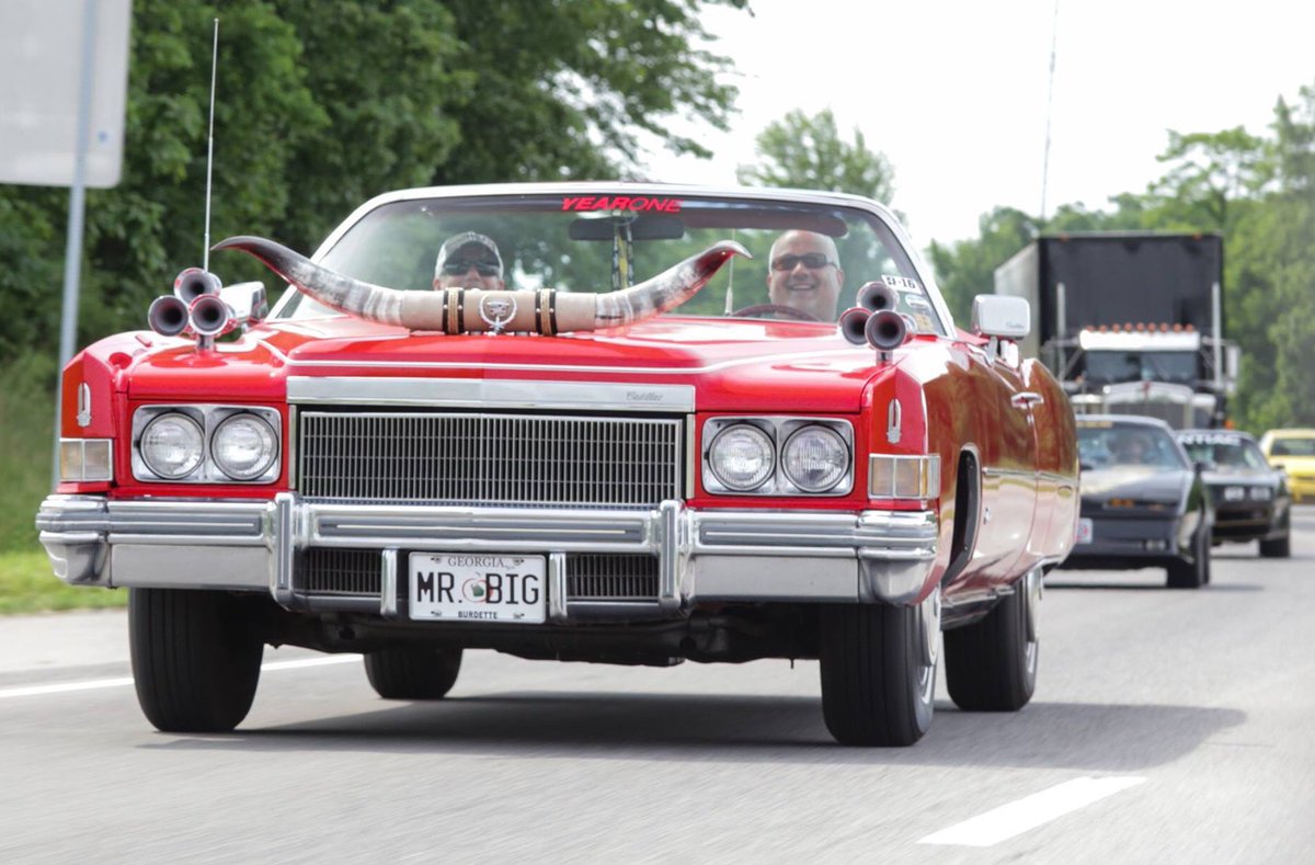 FloridaTransAM's tweet image. Great picture from @RESTOREaMUSCLEC on @TheBanditRun #BR16 w/ @TransAmChris and his awesome caddy!! What a blast! 😀