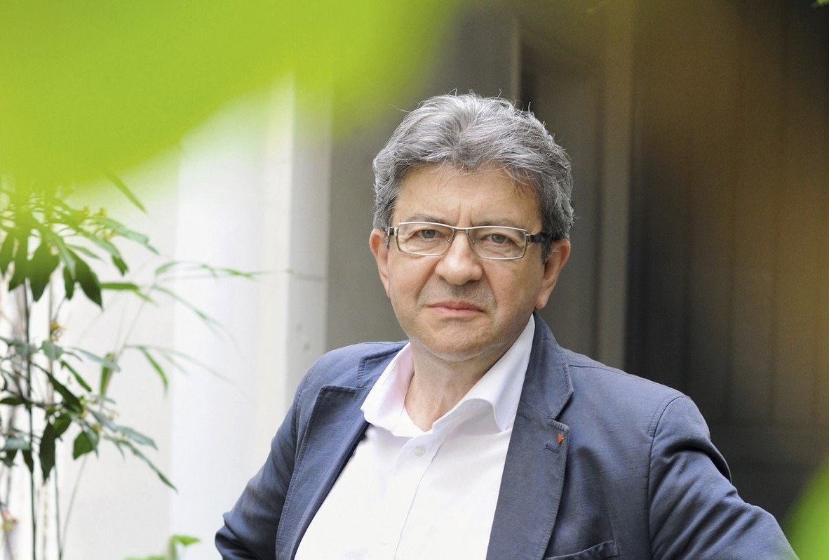 biloba64's tweet photo. Comme Libé, à tout hasard, #Le_Scan publie une photo de @JLMelenchon grincheux. Celle-ci est mieux, non ? #JLM2017 https://t.co/QwjDGERPN9