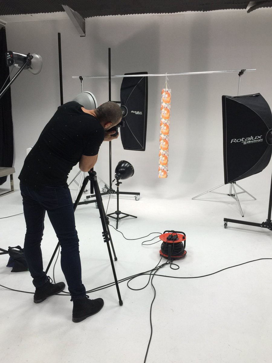 inspiredlantern's tweet photo. Back to the studio for us! This time we were shooting at The Basingstoke Studio with the talented Stephen Crockford. https://t.co/20PYZq98IB
