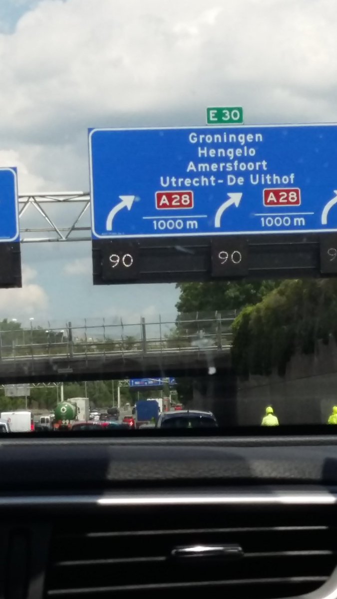 UTRECHT were coming for you! Playing an instore <a href="/Swordfishfriend/">Swordfish and Friend</a> at 14.30 &amp; then 2nite <a href="/PoppodiumEKKO/">EKKO</a> 
C u there 🌷🌷