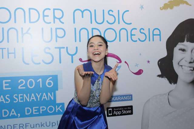 Kw untu support album <a href="/Lesti_Jenong_DA/">Lestykejora</a> start up jam 8.15 pake MENANTI ALBUMNYA LESTI cc: <a href="/TrinityOptimaP/">Trinity Optima Production</a>