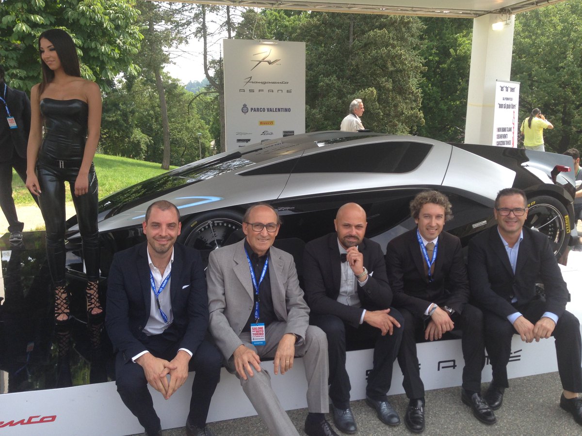 RagazzonExhaust's tweet photo. #Frangivento #Asfanè, la prima #SocialCar 100% #MadeInItaly che si scatta i selfie da sola. https://t.co/fslNfER1UB
