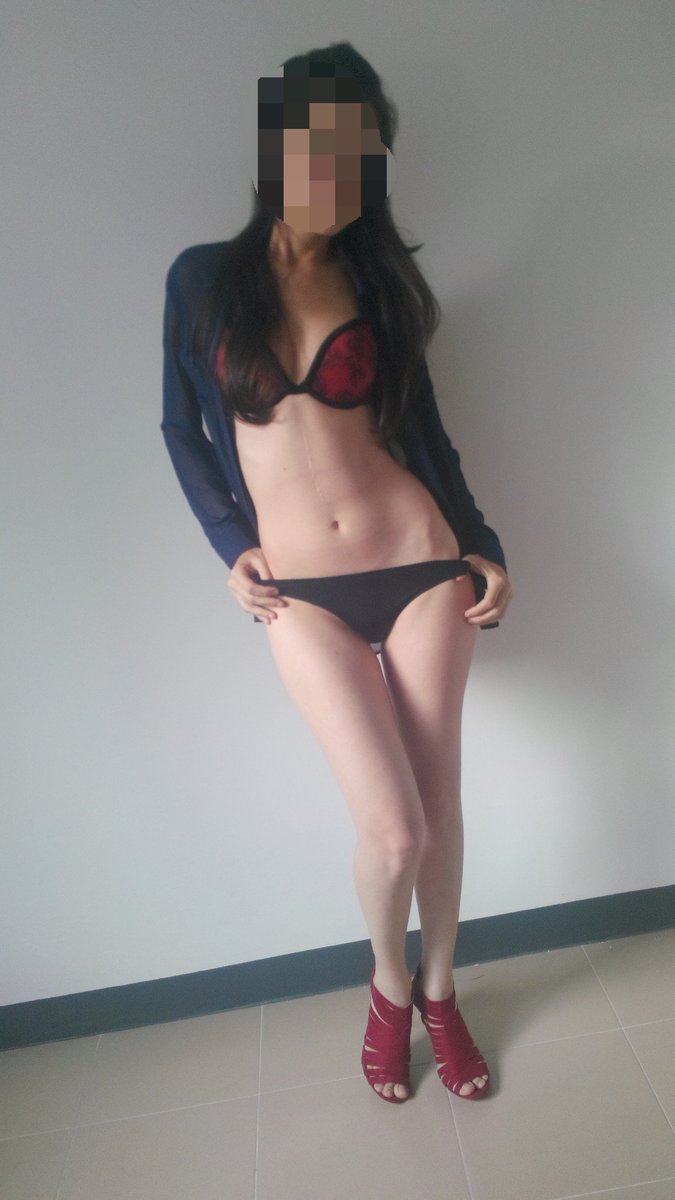 Mis bellas activas hoy...Isis y simone vip