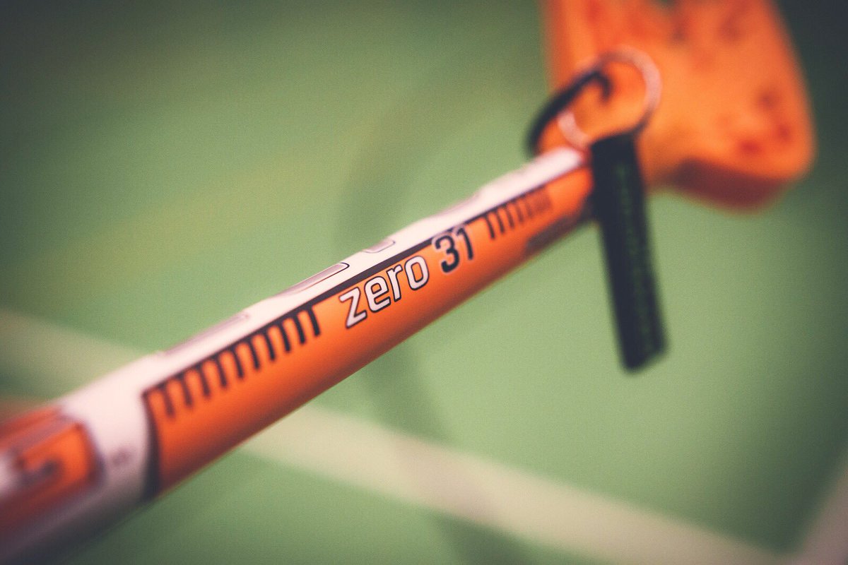 OXDOGFloorball's tweet photo. OXDOG Zero 31 is available in 96, 92 and 87cm! #oxdog #salibandy #floorball #innebandy #florbal #florbols #unihockey https://t.co/gkJOOhSIpg