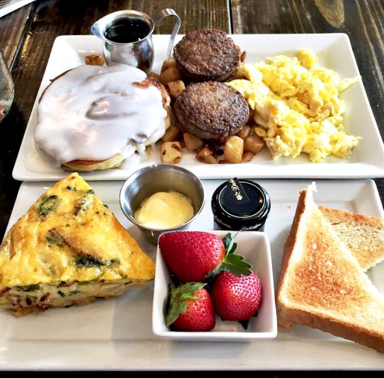 Syrupbreakfast's tweet photo. Come and join us this morning! #breakfastofchampions #breakfastgoodness https://t.co/oxxRxjZG4K