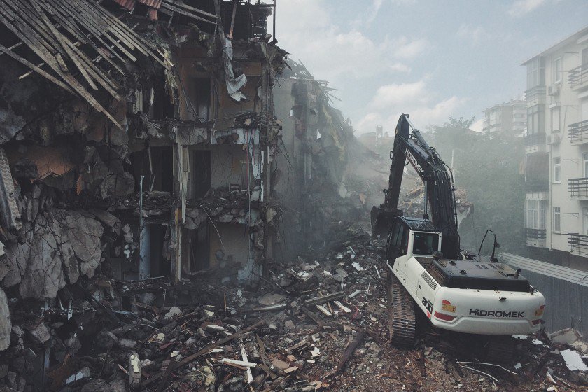 . <a href="/omerkanipak/">Omer Kanipak</a> yazdı: Cepheler Arasında 
bit.ly/1Q7K4c1