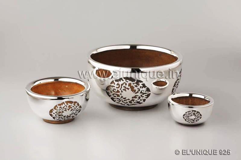 EluniqueDesigns's tweet photo. This season, we will leave you breathless showcasing #JewelBowls in #SterlingSilver with #KhatuStone. https://t.co/PSpIiIZutr