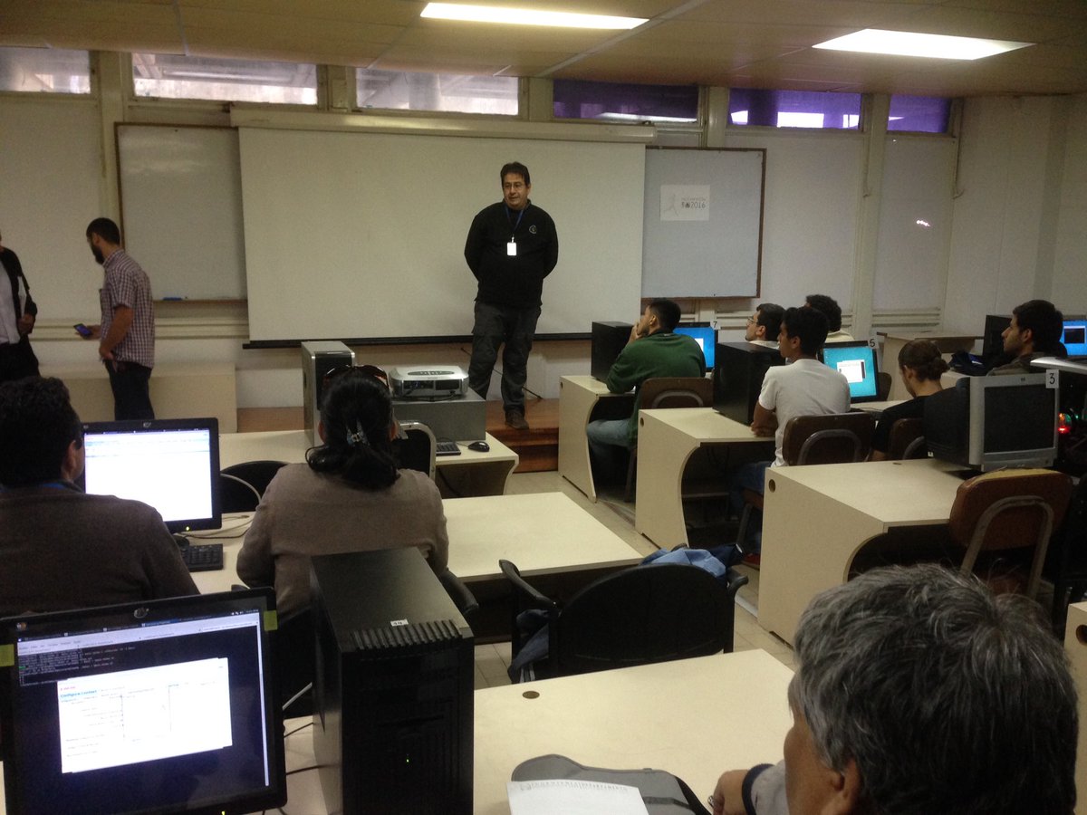 IngenieriaULA's tweet image. Inicia el @programatonULA con la participación de más de 50 participantes. Director de @eisula da la bienvenida