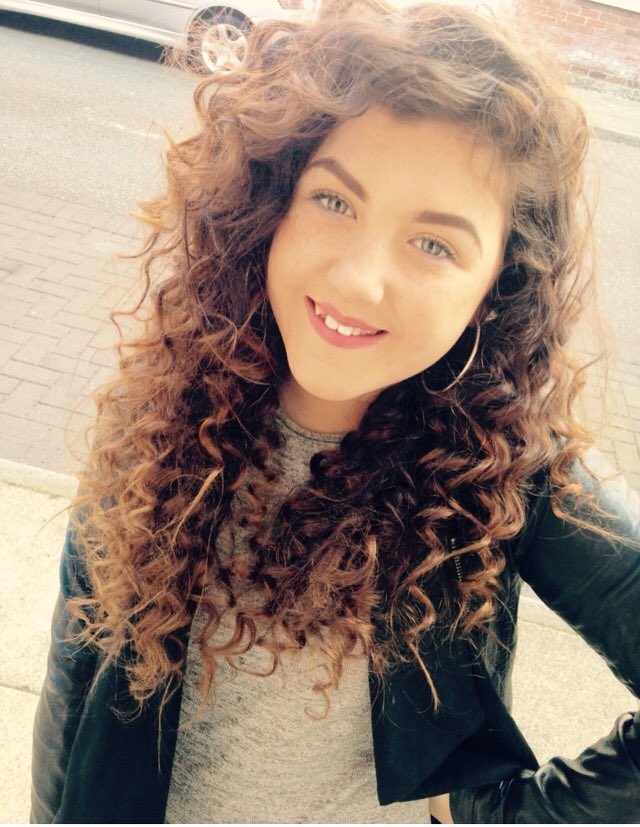 roxyrox1984's tweet photo. #superdrug # super drugstores # chopstickcurlers #prestonmua #inlove #hair #bighairdontcare https://t.co/4g6fRgQSK2