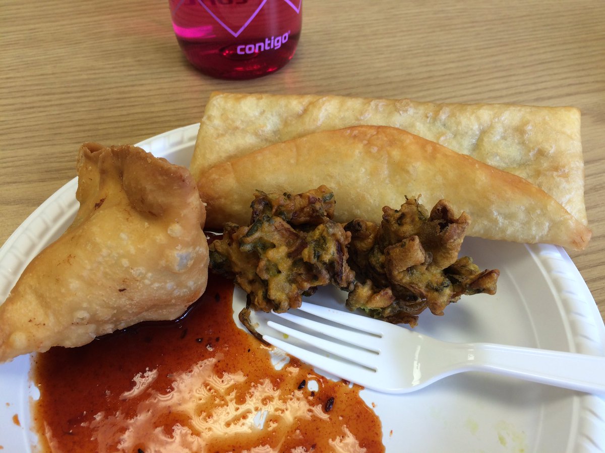 Kerryo71's tweet photo. Happy to support @metowe at work today. Best lunch this week!!! I ❤️my job!!! #Edasst. Thanks @StenbergCollege https://t.co/XtH6j4RDsH