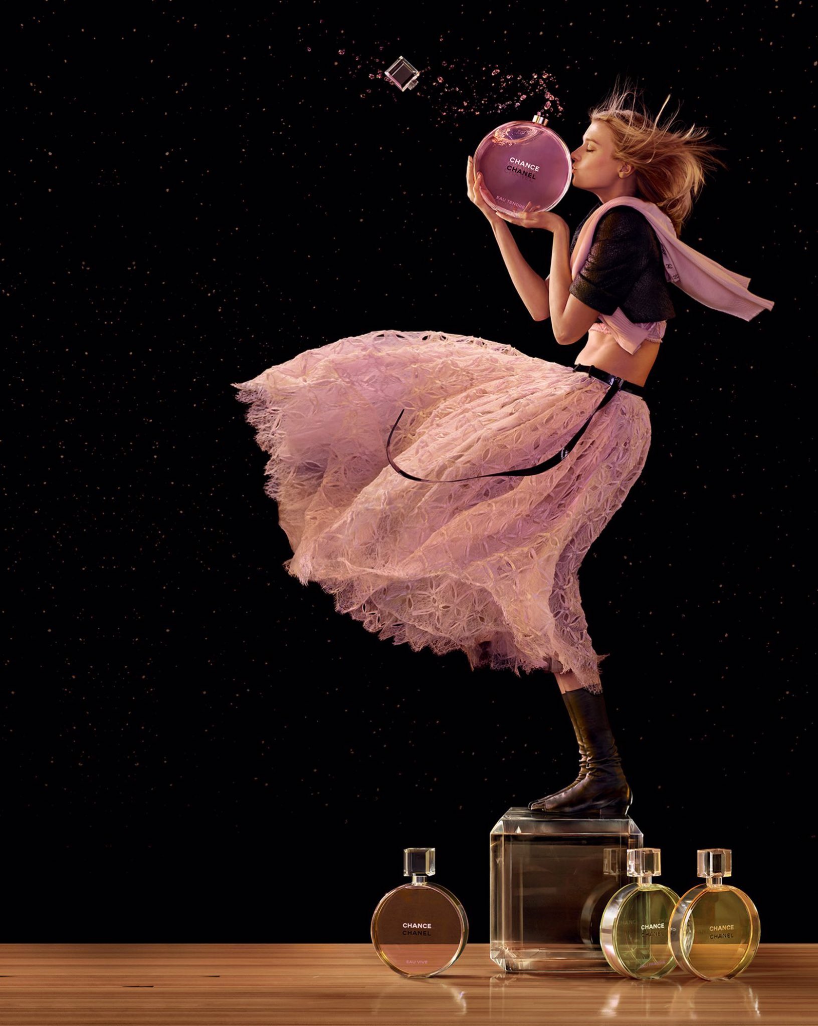 World's Moda on X: #Chanel Chance fragrance, campaign 2016. More on   #SigridAgren  / X