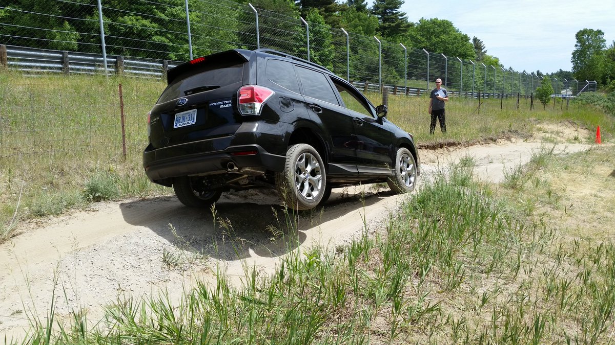 twhelan73's tweet photo. Tons of fun! #subaruald #forester2017 https://t.co/JuDYPvW7w0