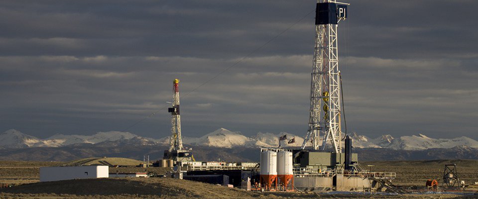 Brown_Logistics's tweet photo. Pros and Cons of Oil Drilling https://t.co/URy9IZFtt5 https://t.co/NUULB2ymMz