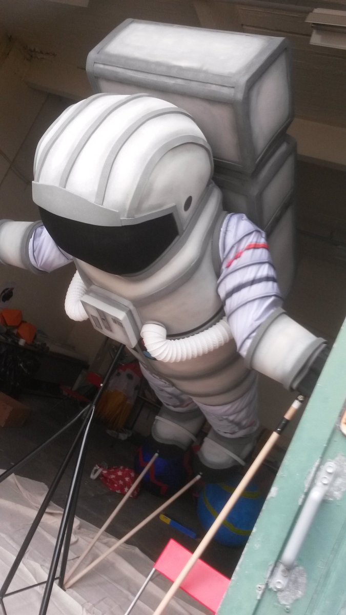 TamesideCouncil's tweet photo. TASC: Tameside Armed Services Community, getting ready to spacewalk in the Manchester Day parade June 19 #McrDay16 https://t.co/T6FMwNIBLH
