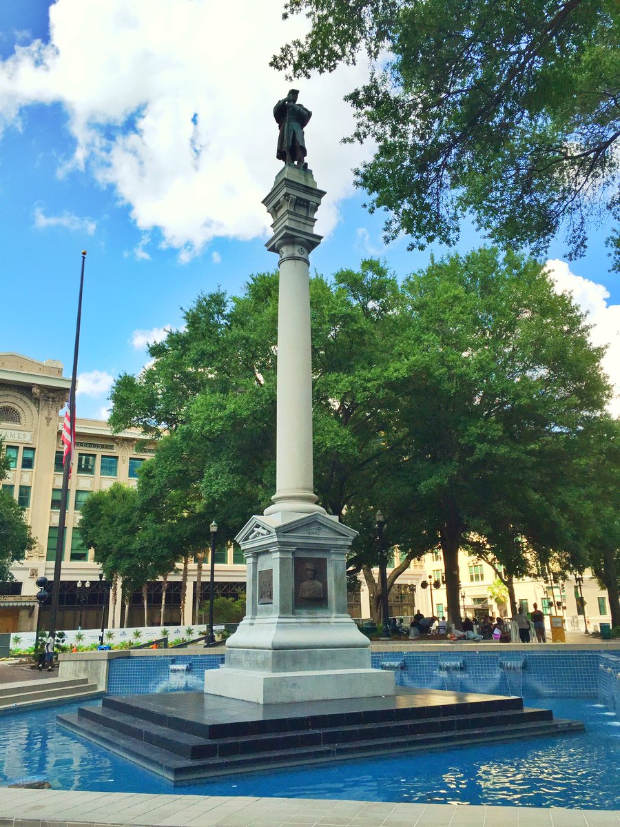 ConfederateAmer's tweet photo. Confederate Monument Hemming Park Jacksonville FL https://t.co/RHNjZ75TSl