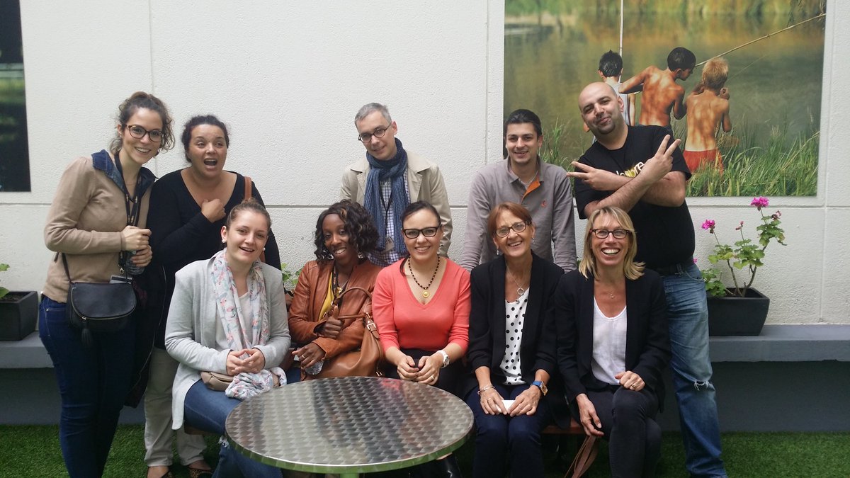pdescognets's tweet photo. Communauté #MonClient&Moi #DOIdF #expérienceclient émotion waouh salarié 👌 #Essentiels2020 #promesseorange https://t.co/WrvzlgHECN
