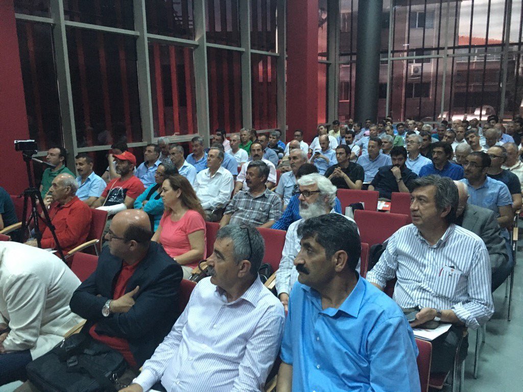 DİSK'in düzenlediği 15-16 Haziran Direnişinin selamlandığı panele Emek Bürolarını temsilen <a href="/KadirGokmenOgut/">Kadir Gökmen ÖĞÜT</a> katıldı.