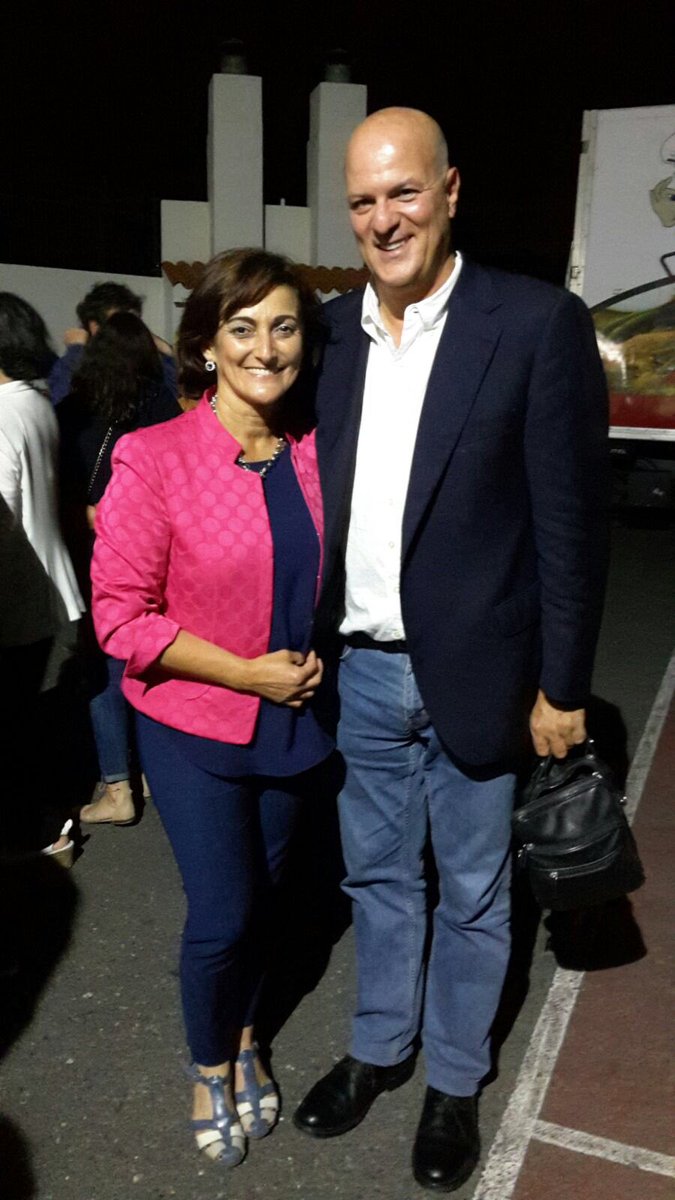 josemanuelpitti's tweet photo. Una gran chasnera y tinerfeña, una gran mujer de decidida vocación social @MariaGasparCC @coalicion #sinosrepresenta https://t.co/NPwuTVWSrd