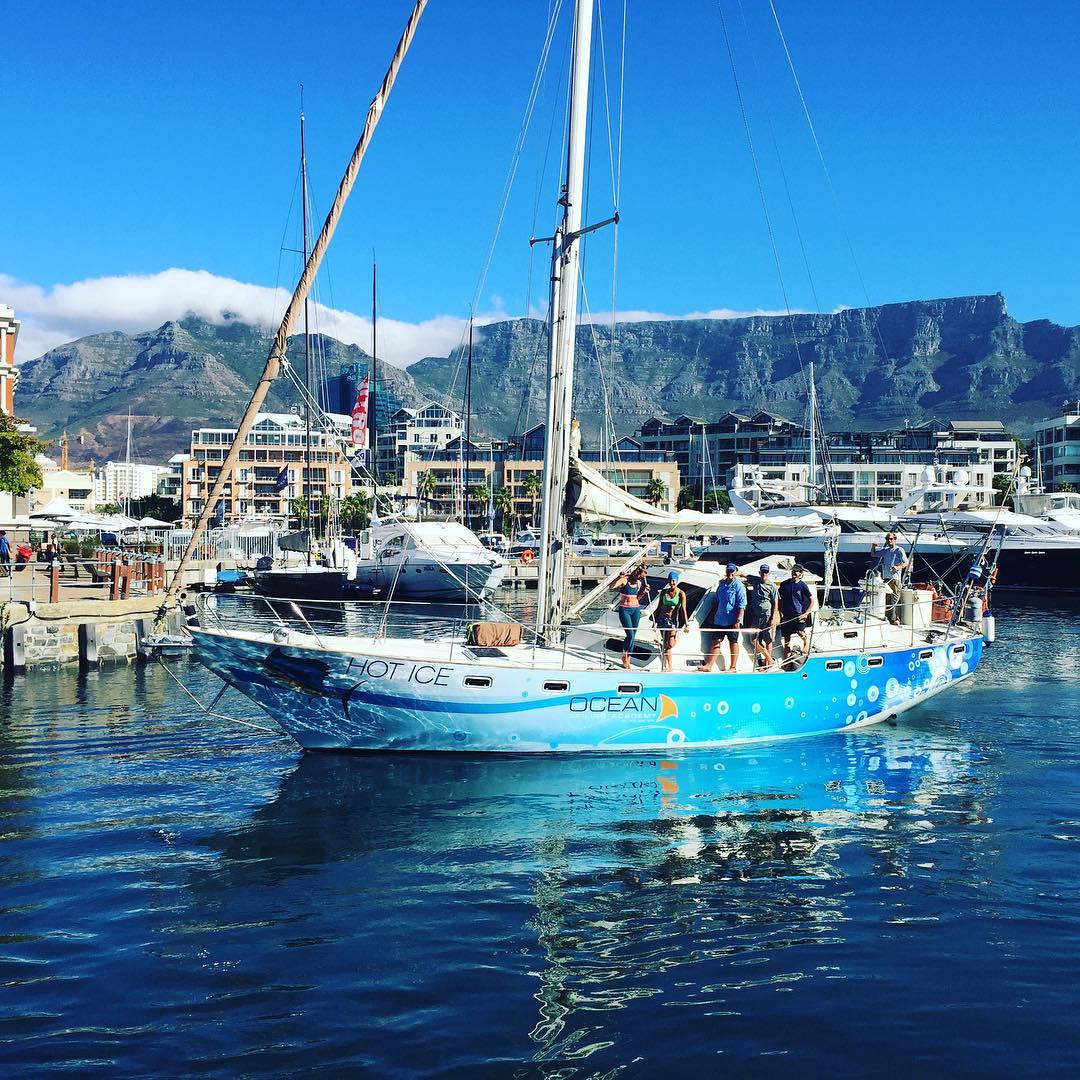 #TBT: Overnight sea trials with <a href="/OceanSailingCT/">Ocean Sailing Academy</a>'s Hot Ice before setting off to #Mauritius from #CapeTown. #sailing