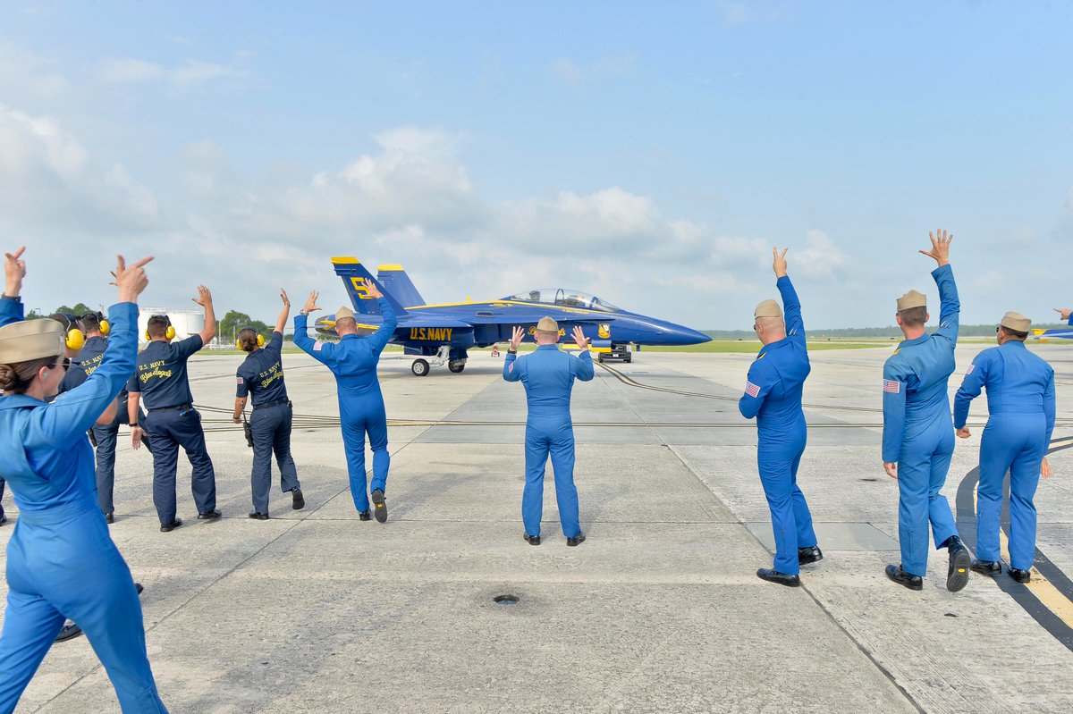 BlueAngels's tweet photo. We are back! Today the team returns to the skies after our operational pause. #LookUp over Palafox at 9:35 am CDT https://t.co/mXfWMakS24