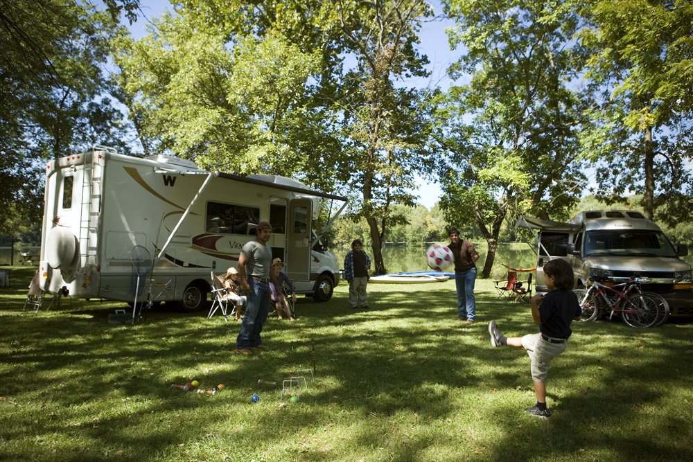 Sometimes the best connection isn’t over Wi-Fi. #GoRVing #FindYourAWAY