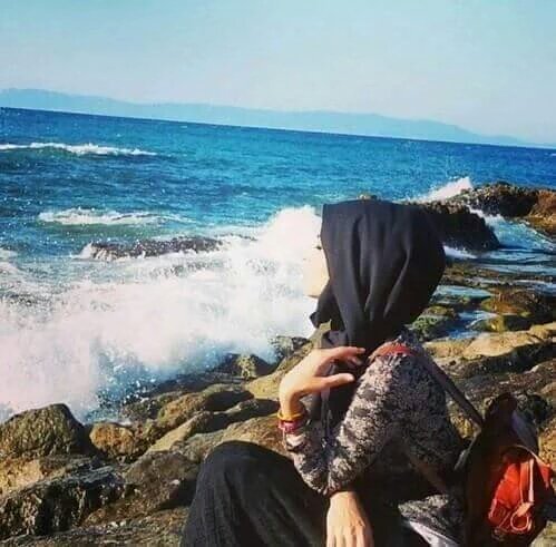 عندمـا أكتب عن الاوجـأع...
 💭فليس بالضـروره أنهأ بسبب الحب
ّ💭صدقوني  اوجـاع ألحياهّ
كفيلة بـأن تكون سَبَبـا
#فطومً