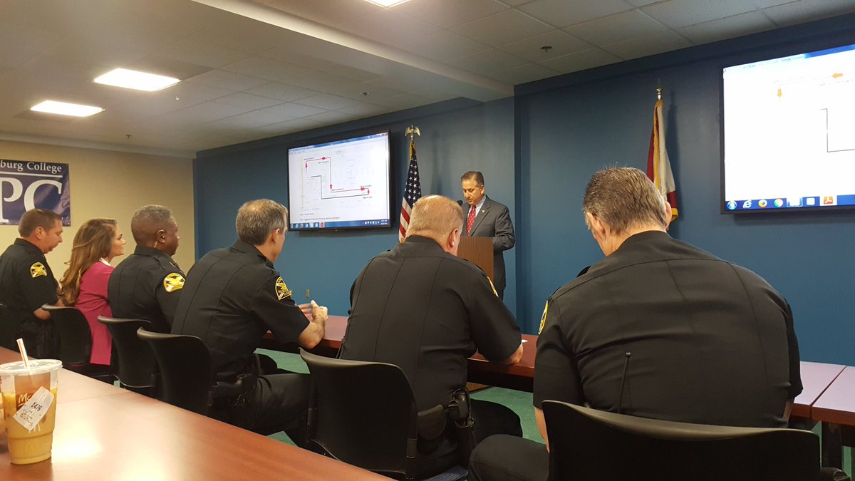 ErinOnTV's tweet photo. @StPetePD talking about beefing up safety for upcoming Pride Parade. https://t.co/egiVjarjpU