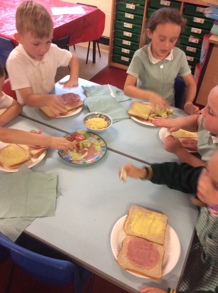 JMrsbd's tweet photo. @fazakprimary We made our healthy sandwiches today! https://t.co/VxJtWgKoIR