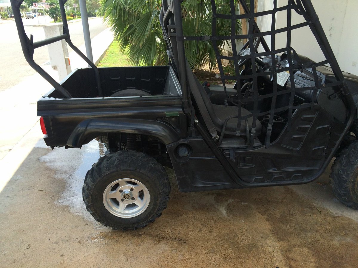 FerSansores's tweet image. #VENDO Rinho #Yamaha 700cc. Modelo 2008. Motor y 4x4 en excelente estado.