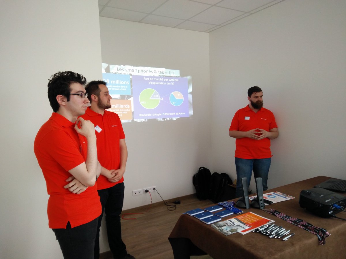 SaPette's tweet photo. Et vous c'est pour quand votre application mobile avec # Xamarin ? #JPOEquadex merci pour l'atelier https://t.co/iVPLssVtj0