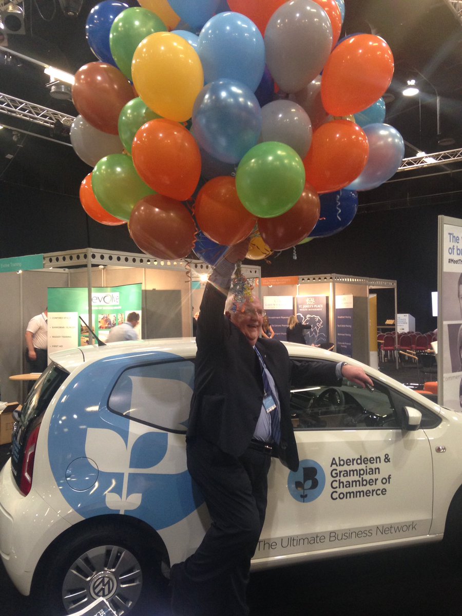 SeonaShand's tweet photo. At the end of #TUBS2016 #oneteam @AGCCevents @chambertalk https://t.co/IrHk7titNY