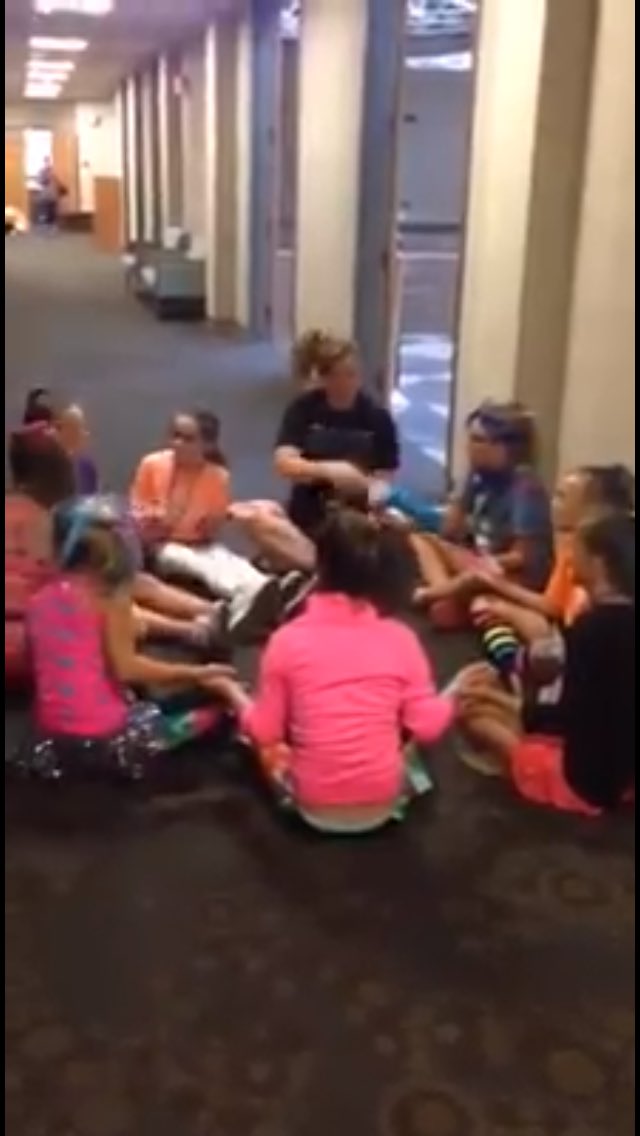 julie_mclaugh's tweet photo. Playing a clap game with the #blue girls, side ponytail and all! #CKJSC16 @Tscalzitti https://t.co/VP2hEbht0P
