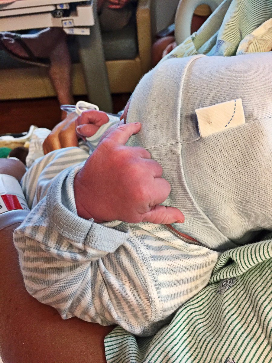 TeeEvans's tweet image. My little one came out pulling for his Uncle Jonathan. #HornsUp @TheFast49 @TheJoeRumley @LonghornChassis