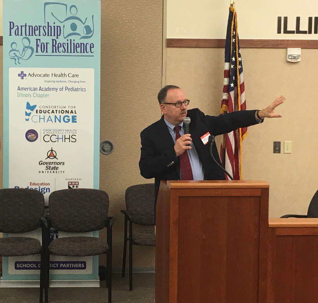 ieanea's tweet image. Tom Lenz of Partnership for Resilience. Springfield #ACEsConference