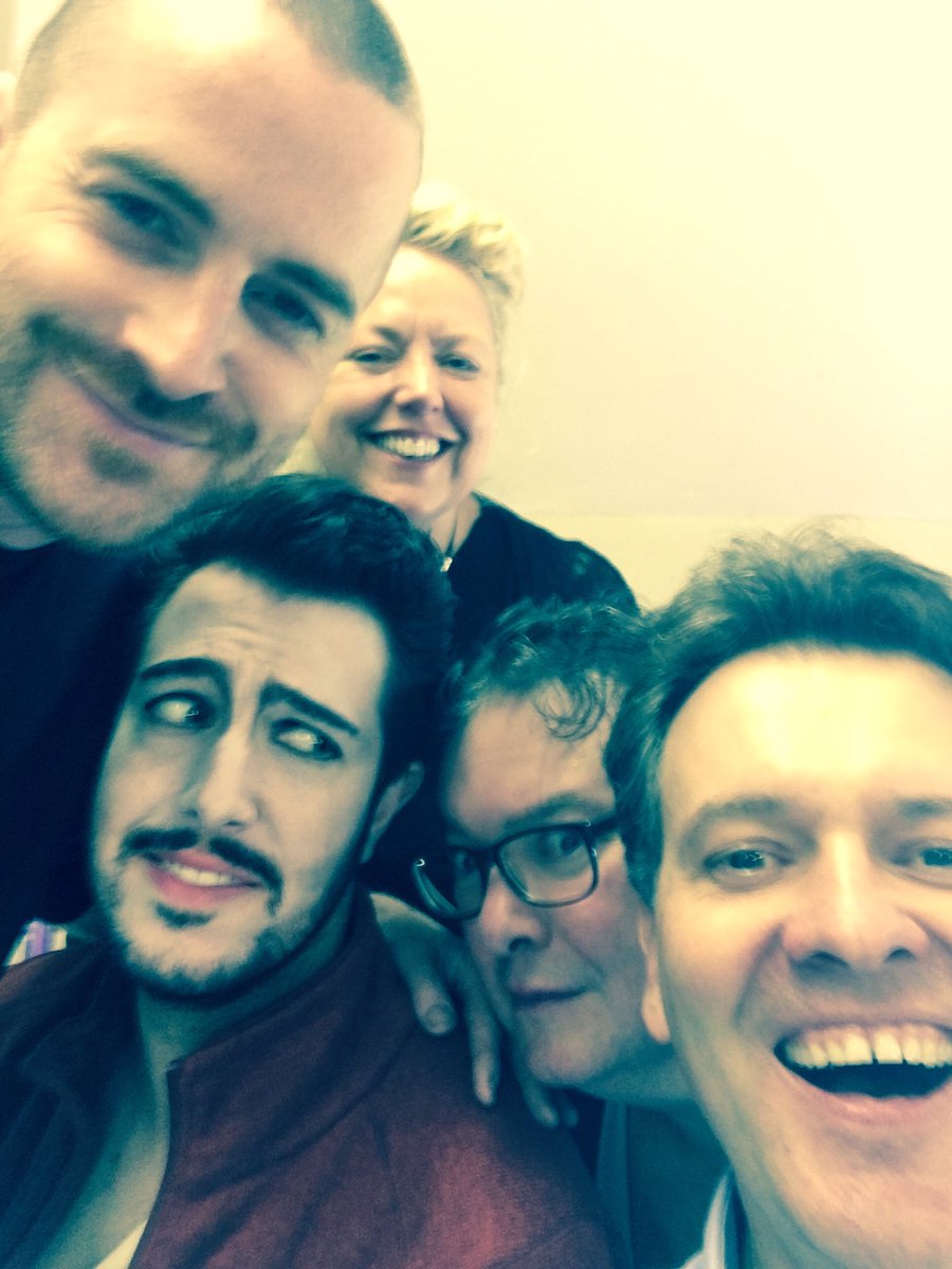 markstonesinger's tweet photo. @NevillHoltOpera @tsilogia @pavaruppi @Nickcrawley Rigoletto No.1 minus 1 hour https://t.co/l8V5I3ArvB
