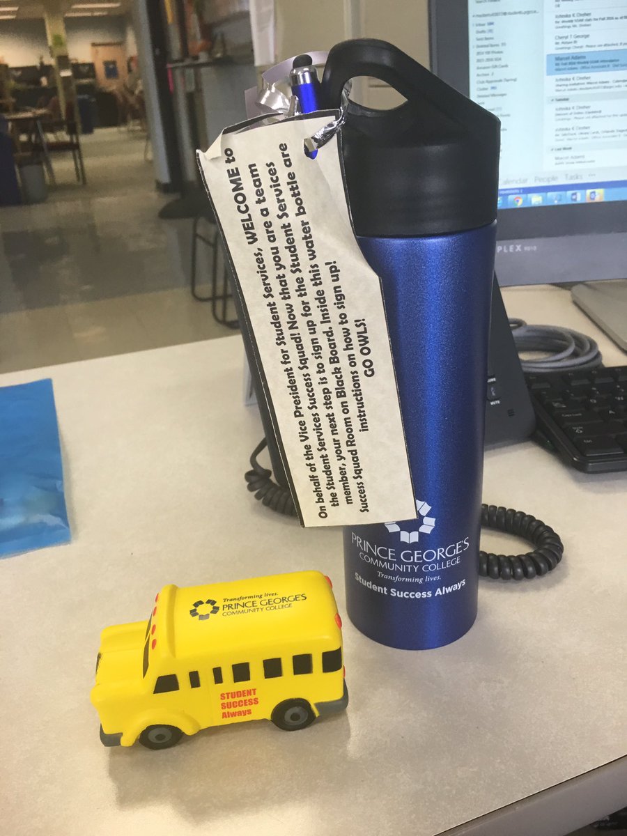 IAmMarcelAdams's tweet photo. When your VP is the best on campus! Thanks Dr. Lee! #StudentSuccessAlways @pgccvpss https://t.co/EW7N96JmtQ