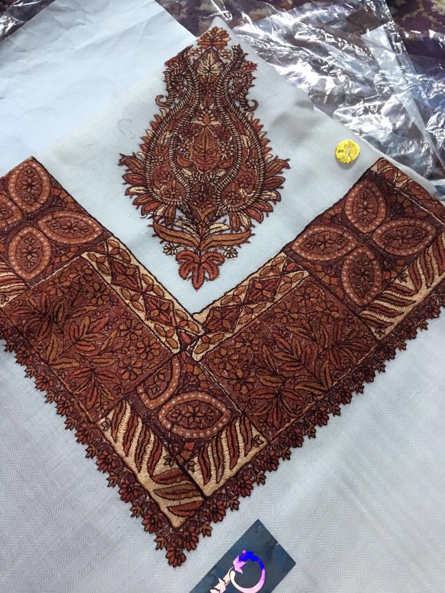 amooona19961's tweet photo. مصار للكبار نص تورمه بشمينا المقاس ٥٥ ب١٠ ريال https://t.co/oALEZ3OrIZ